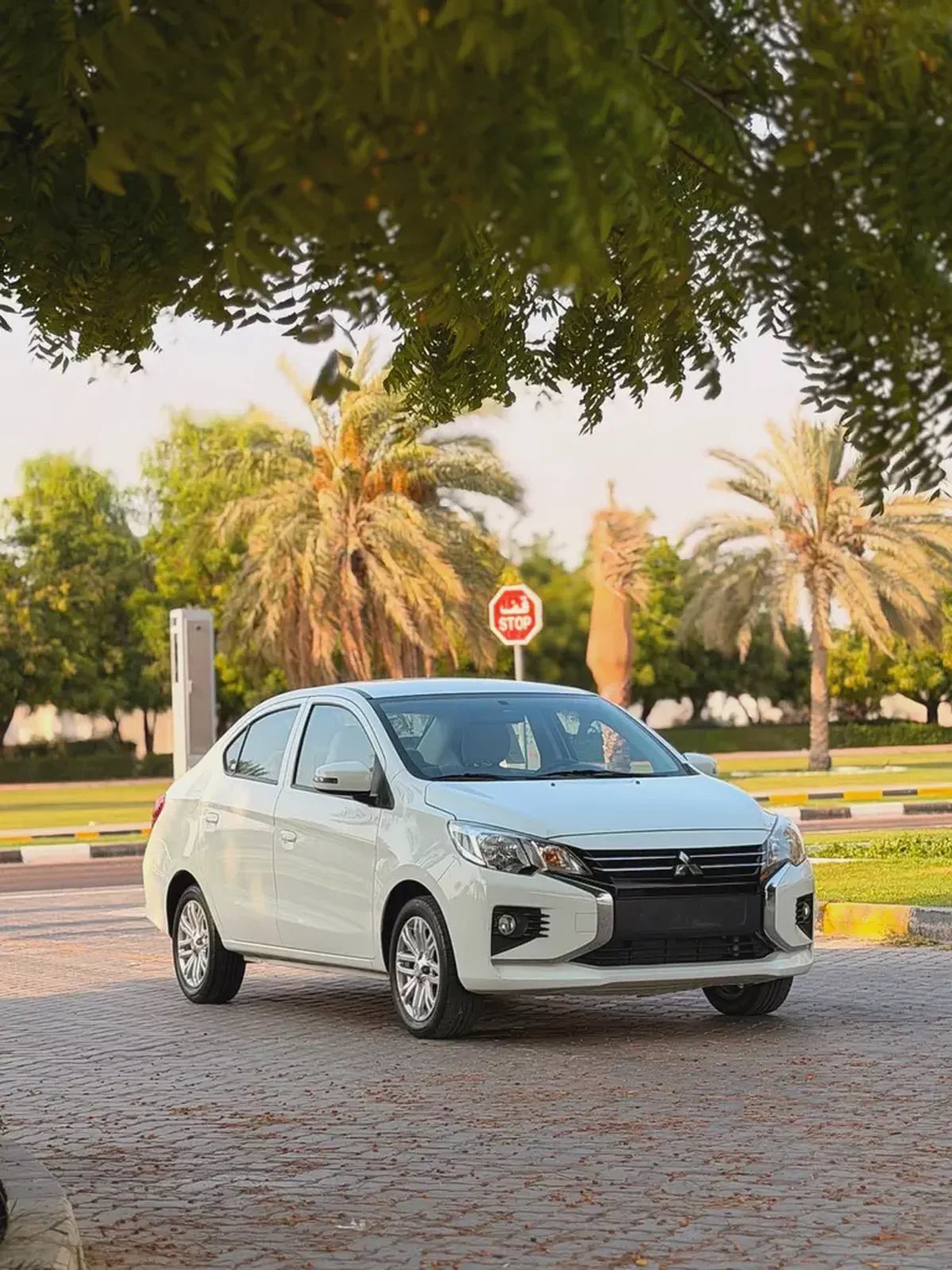 Mitsubishi Attrage 2023 GCC Specs | Reliable Fuel Efficient-1-1
