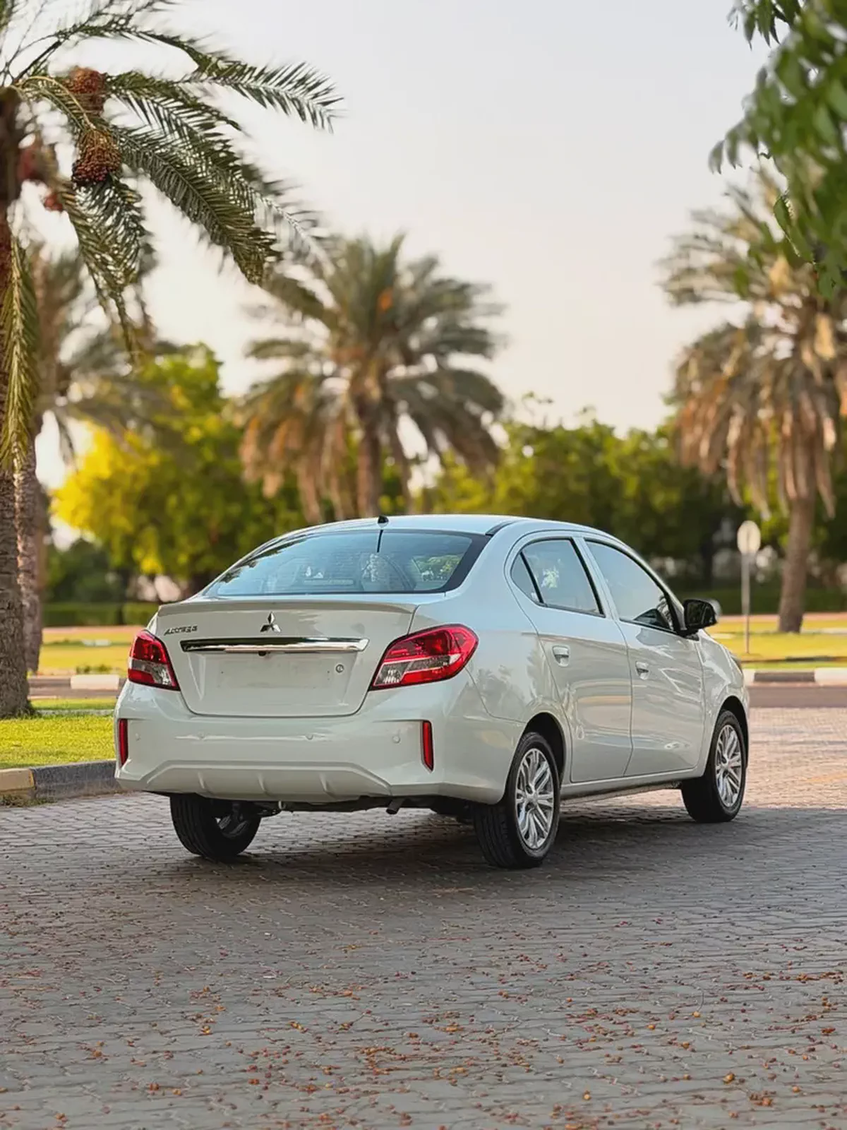 Mitsubishi Attrage 2023 GCC Specs | Reliable Fuel Efficient-6-6