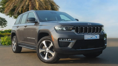 2025 JEEP GRAND CHEROKEE LIMITED PLUS LUXURY 4X4 GCC With 3Yrs or 60K Km Warranty At Official Dealer-0