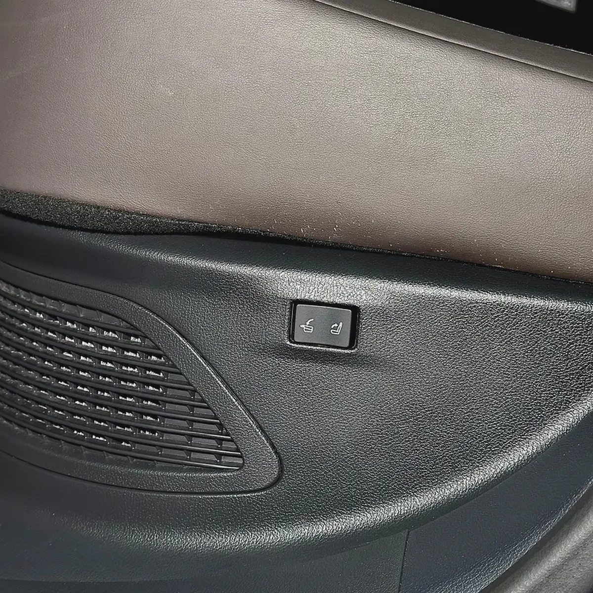 2023 Lexus Rx350 hybrid Platinum-12-12