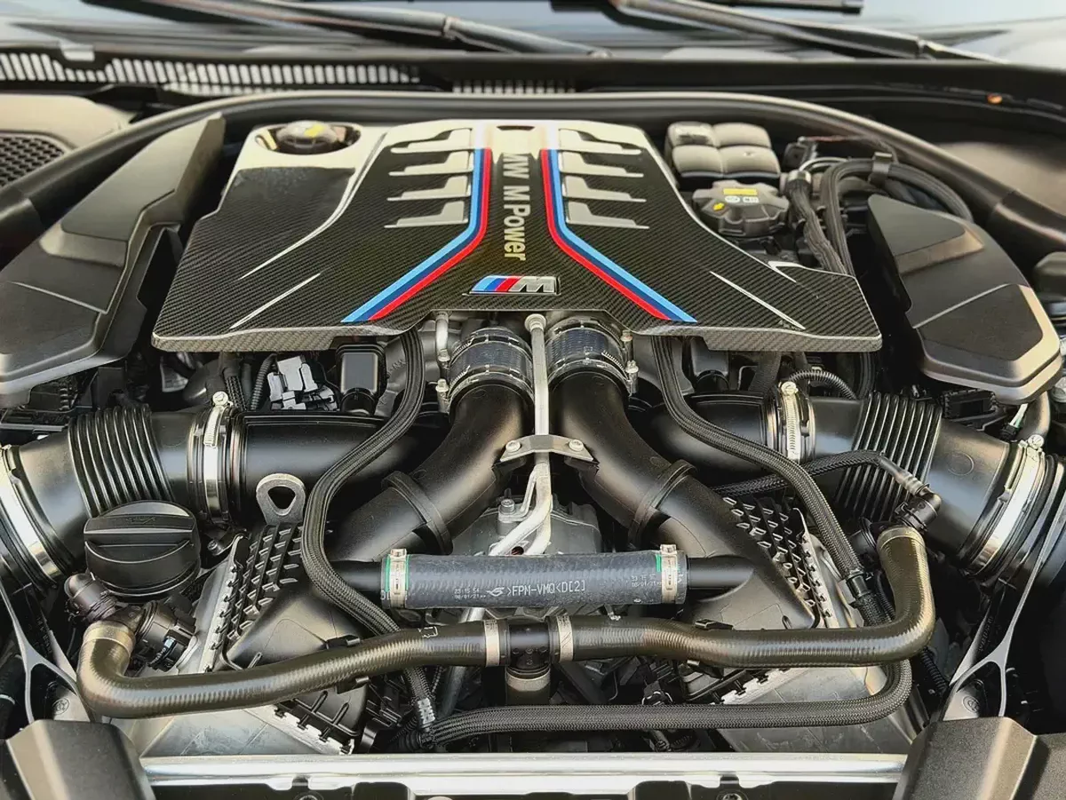 BMW M5 CS | LIMITED PRODUCTION | FULL AGMC SERVICE HISTORY | GCC-19-19