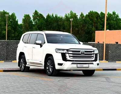 Toyota Land Cruiser GXR 3.5 L | | GCC | Accident-Free | In Excellent Condition | 3864 P.M-0