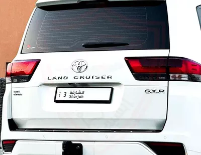 Toyota Land Cruiser GXR 3.5 L | | GCC | Accident-Free | In Excellent Condition | 3864 P.M-7