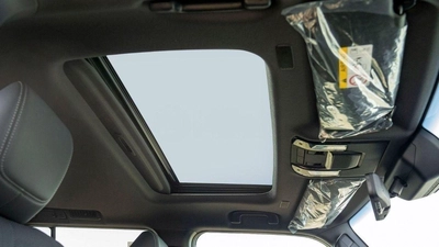 Toyota Prado ADVENTURE TOYOTA PRADO 250 WX 2.4P AT ADVENTURE – BLACK-6