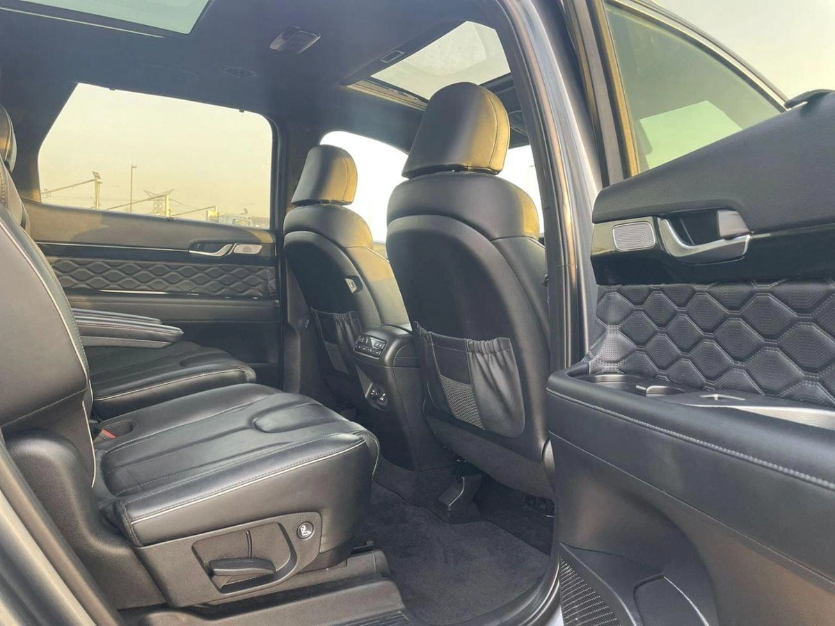 Hyundai Palisade 2021 Hyundai Palisade Calligraphy Edition Full Option Panoramic View - 360* 5 CAM - HUD - 3.8L V6 --14-0
