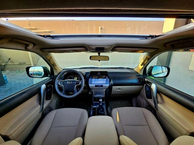 Toyota Prado GXR/ SUNROOF LEATHER/ V6 4.0L 4WD/ LOW MILEAGE-13