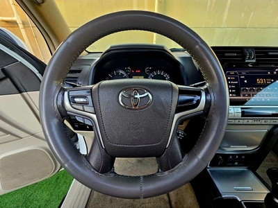 Toyota Prado GXR/ SUNROOF LEATHER/ V6 4.0L 4WD/ LOW MILEAGE-14