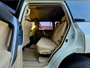 Toyota Prado GXR/ SUNROOF LEATHER/ V6 4.0L 4WD/ LOW MILEAGE