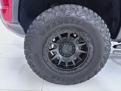 2025 GMC Canyon AT4X - GCC Dealer warranty-15