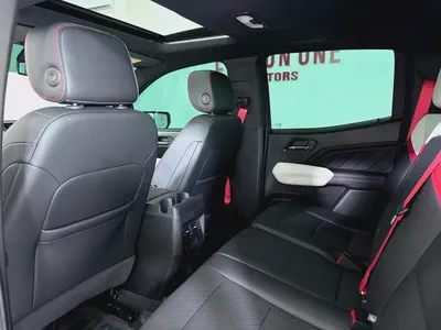 2025 GMC Canyon AT4X - GCC Dealer warranty-7