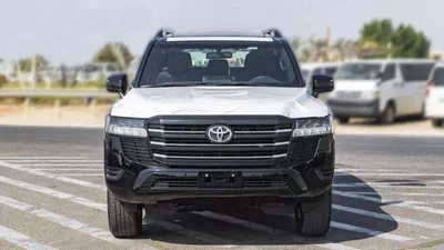 Toyota Land Cruiser GXR Toyota Land Cruiser GXR 4.0L Petrol with sunroof 2024-1