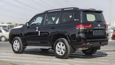 Toyota Land Cruiser GXR Toyota Land Cruiser GXR 4.0L Petrol with sunroof 2024-5