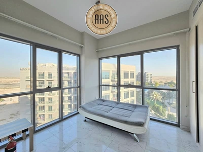 Spacious Apartment ! Semi Furnished ! Pool Facing ! With All Aminities ! Ready to Move-1