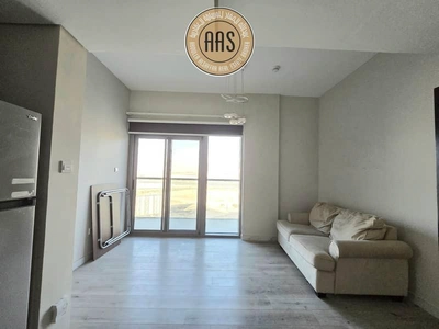 Spacious Apartment ! Semi Furnished ! Pool Facing ! With All Aminities ! Ready to Move-5