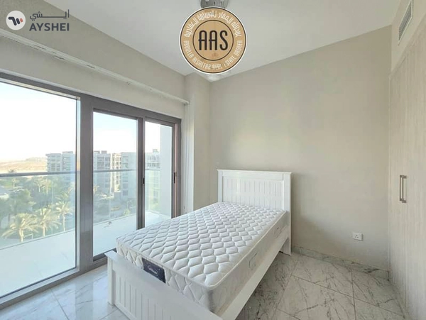 Spacious Apartment ! Semi Furnished ! Pool Facing ! With All Aminities ! Ready to Move