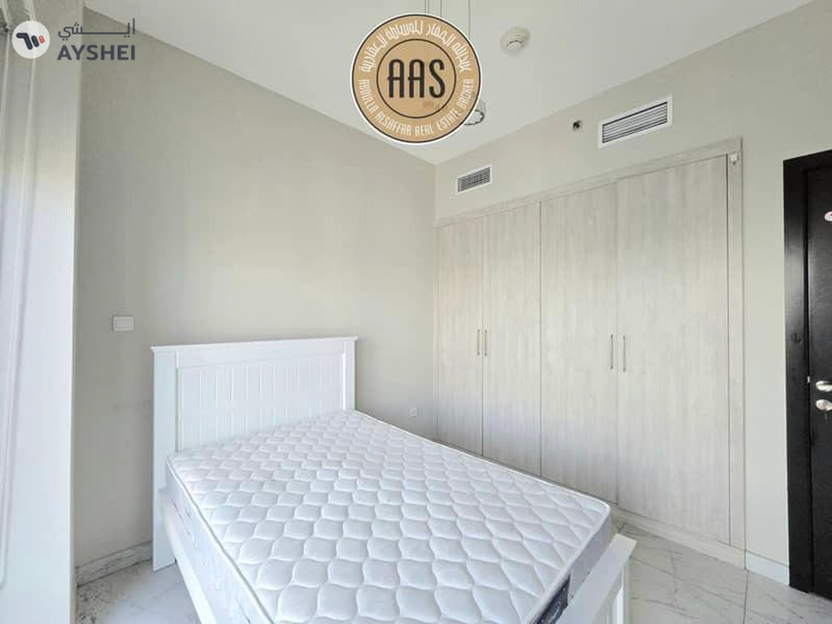 Spacious Apartment ! Semi Furnished ! Pool Facing ! With All Aminities ! Ready to Move-12-12