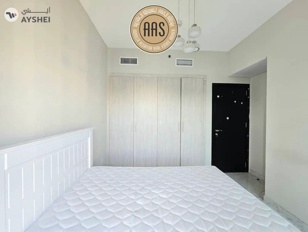 Spacious Apartment ! Semi Furnished ! Pool Facing ! With All Aminities ! Ready to Move