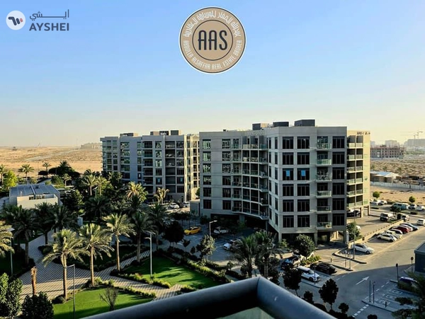 Spacious Apartment ! Semi Furnished ! Pool Facing ! With All Aminities ! Ready to Move