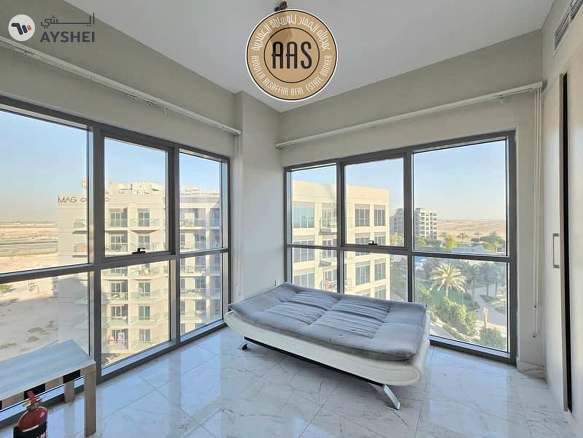 Spacious Apartment ! Semi Furnished ! Pool Facing ! With All Aminities ! Ready to Move-1-1