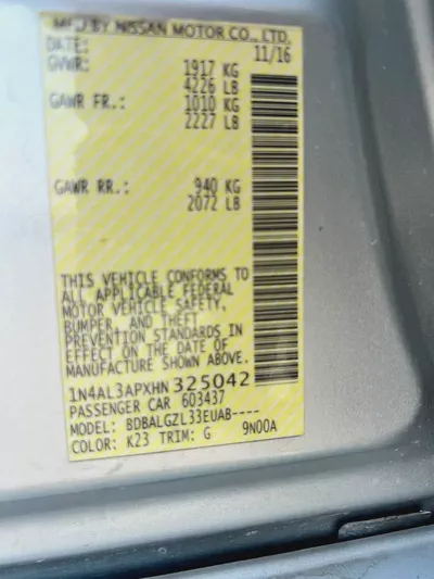 Nissan Altima SV 2017 - American Specs - Excellent Condition-19