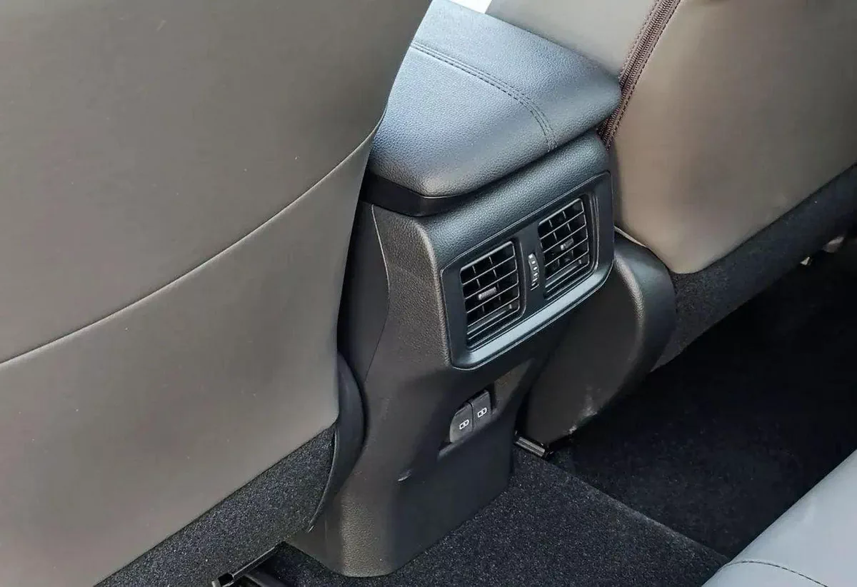 Toyota RAV4 ADVENTURE 2.5L Adventure 2025 full-17-0