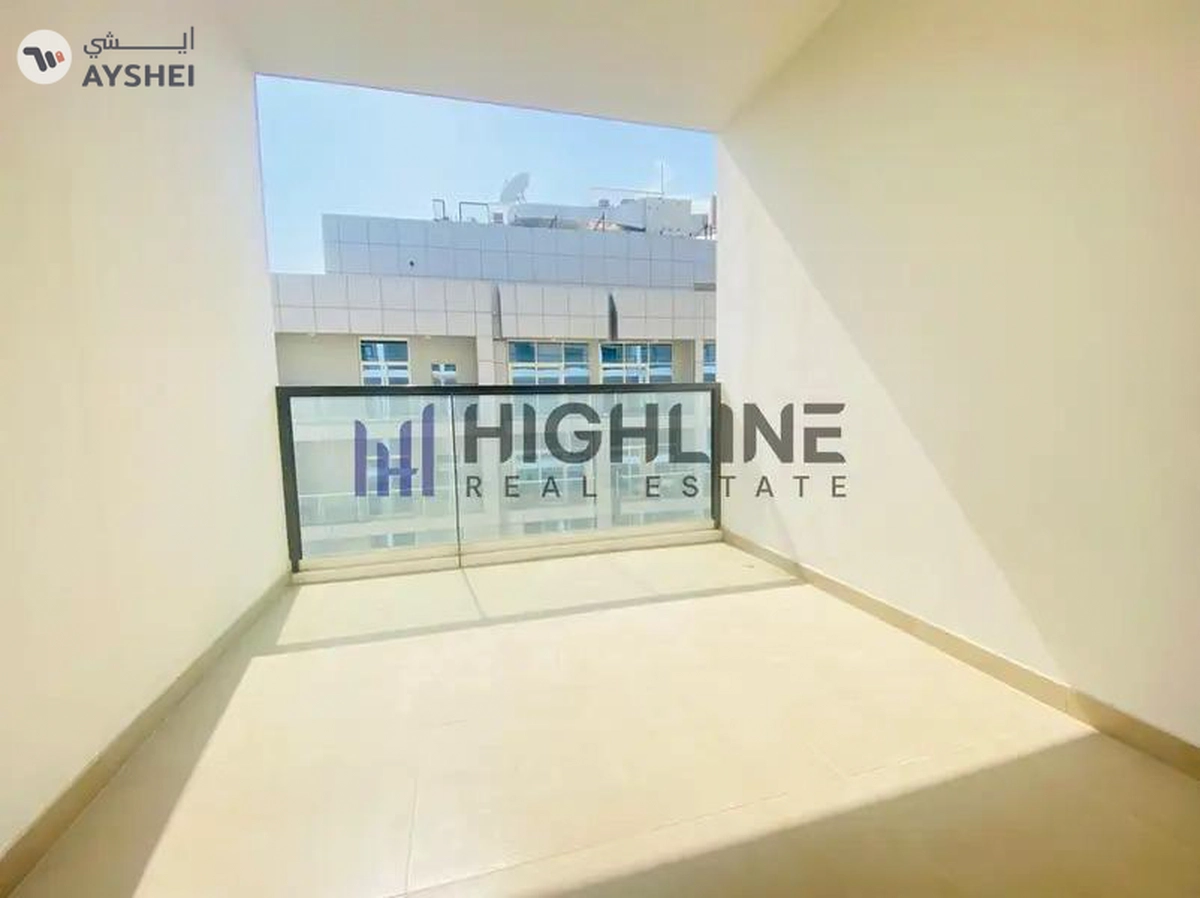 Spacious Layout | Fully Furnished | Tenanted-12-12