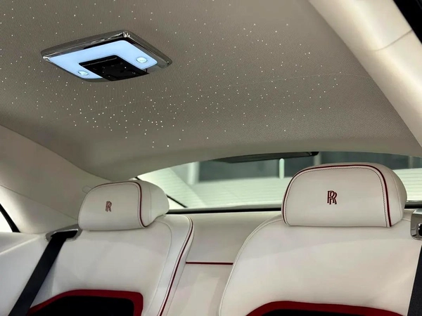 Rolls-Royce Spectre | 2024 | GCC I under agency warranty I Ultra Luxury Electric Coupe