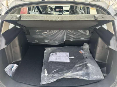 Suzuki Grand Vitara GL Suzuki Grand Vitara 1.5L Petrol V4 MY2025 GCC-3