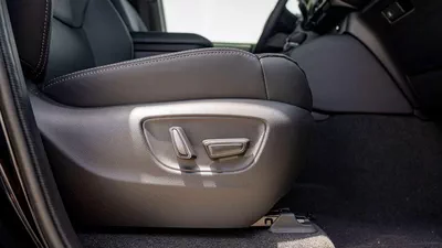 Toyota Prado VXR FULL OPTION  2.8 L-15