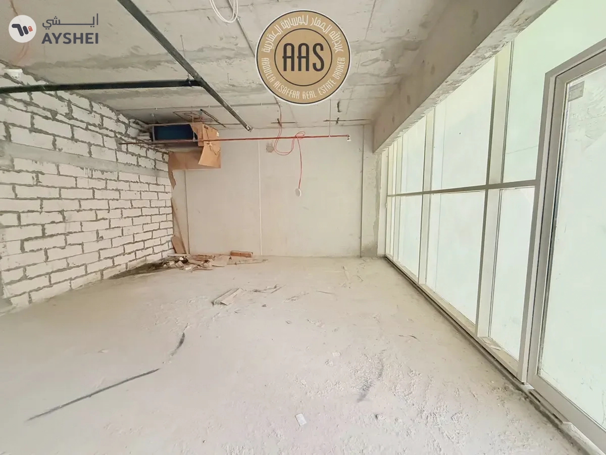 Chiller Free | Ready to Move Shop available in Al Furjan Area-4-4
