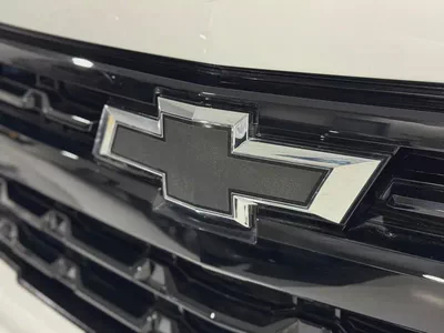 Chevrolet Silverado 1500 RST | 2024 | low mileage | Pristine Condition-16