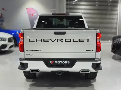 Chevrolet Silverado 1500 RST | 2024 | low mileage | Pristine Condition-4