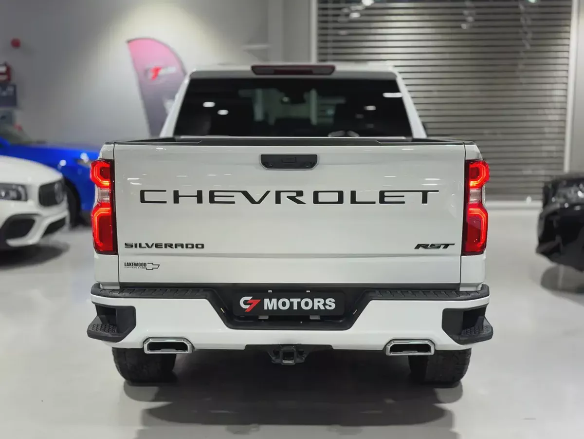 Chevrolet Silverado 1500 RST | 2024 | low mileage | Pristine Condition-4-4