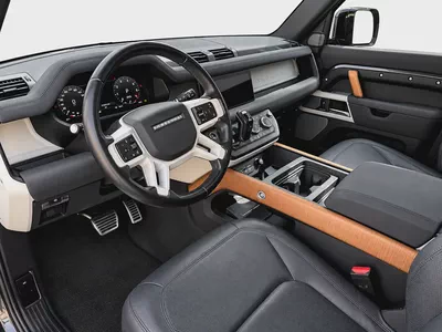2023 Land Rover Defender 90 SE P300-12