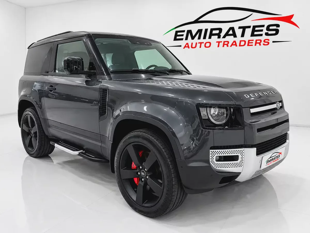 2023 Land Rover Defender 90 SE P300-2-2