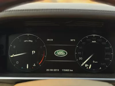 Land Rover vogue HSE GCC Oreginal paint excellent condition-15