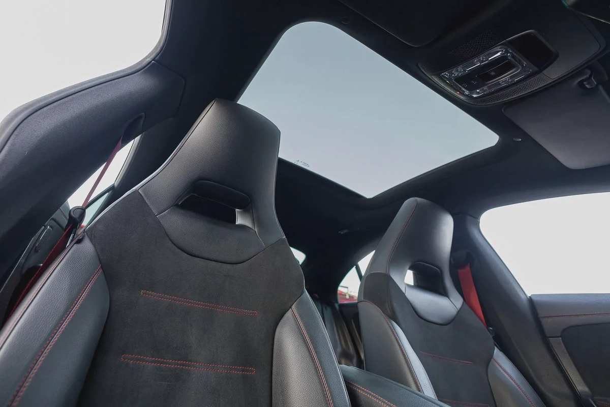 Mercedes-Benz CLA 35 AMG 2022-1-1