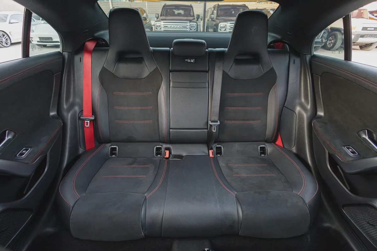 Mercedes-Benz CLA 35 AMG 2022-11-11