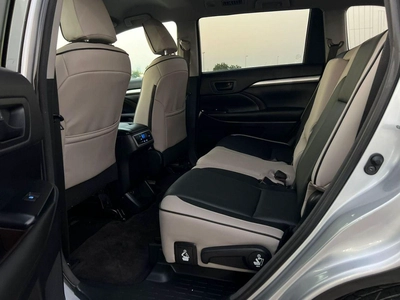 Toyota Highlander 2016 Toyota Highlander MidOption -3.5L - V6 - Rear  Camera - AWD 4x4 - Leather Seat -  7 seater-13
