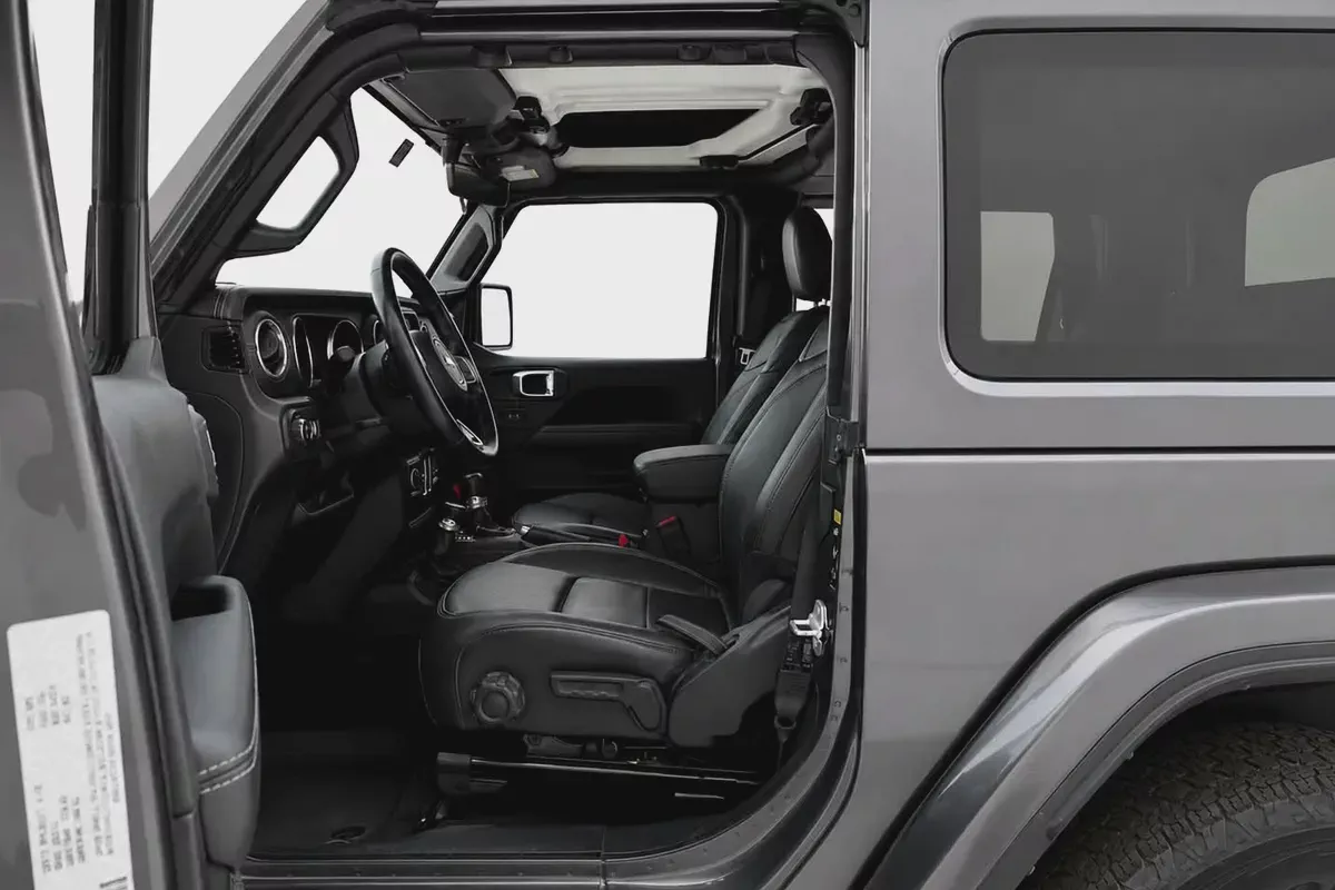 Jeep Wrangler Sahara 3.6 V6 2-Door 2022 l Full Agency Service l AED 2,252 / Monthly-11-11