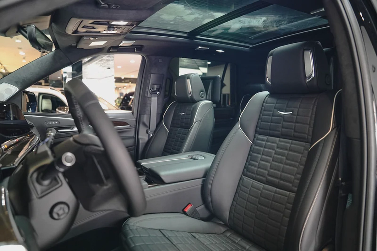 CADILLAC ESCALADE 600 ESV 6.2L V8 4WD PREMIUM LUXURY PLATINUM / 2024 / BRAND NEW-5-5