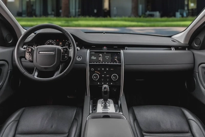 1,861 P.M |  Discovery Sport SE P200 | 0% Downpayment | WARRANTY!-7