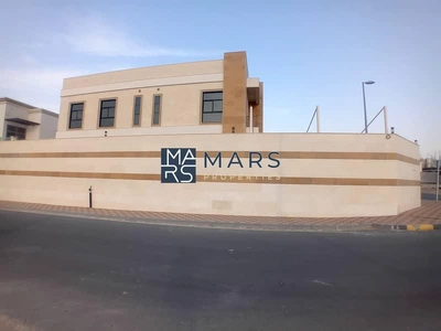 Luxurious 5 bedrooms with builtin wardrobes for rent in Al Tai Sharjah for 150,000 AED-4