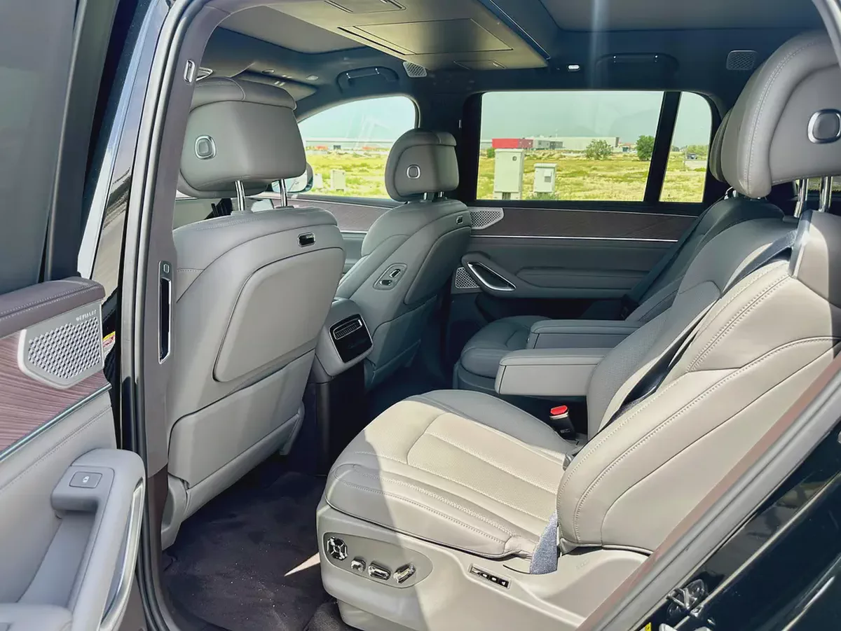 2025 Denza N9 Flagship - Brand New - Chinese Specs-1-1