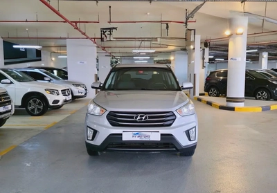 FULL SERVICE AT HYUNDAI AGENCY II GCC Specs - Well Maintained!-1