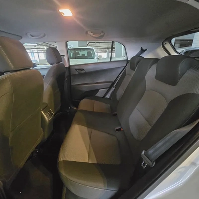 FULL SERVICE AT HYUNDAI AGENCY II GCC Specs - Well Maintained!-10
