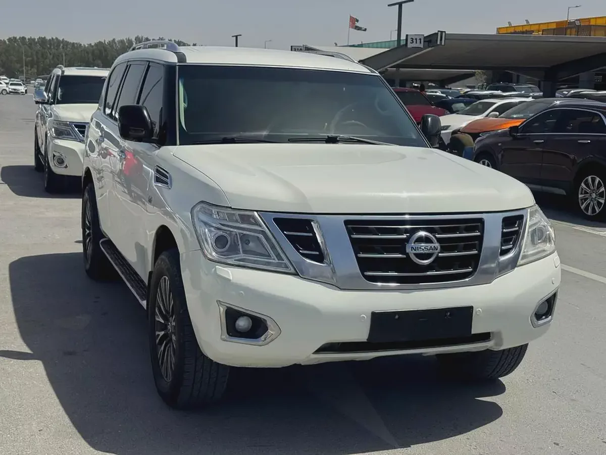 Nissan Patrol SE 2014 - GCC Specs - Well Maintained-5-5