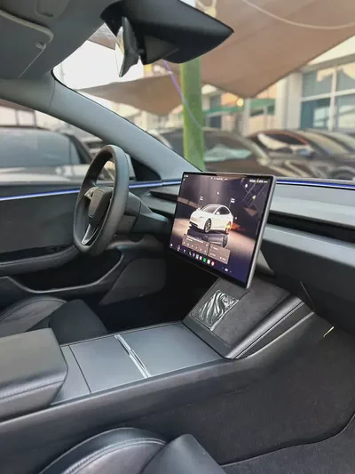 Tesla Model 3 Performance 2024 GCC Specs-13
