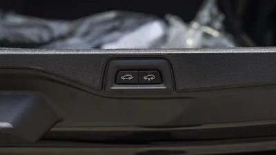 New 2023 BMW X7-7