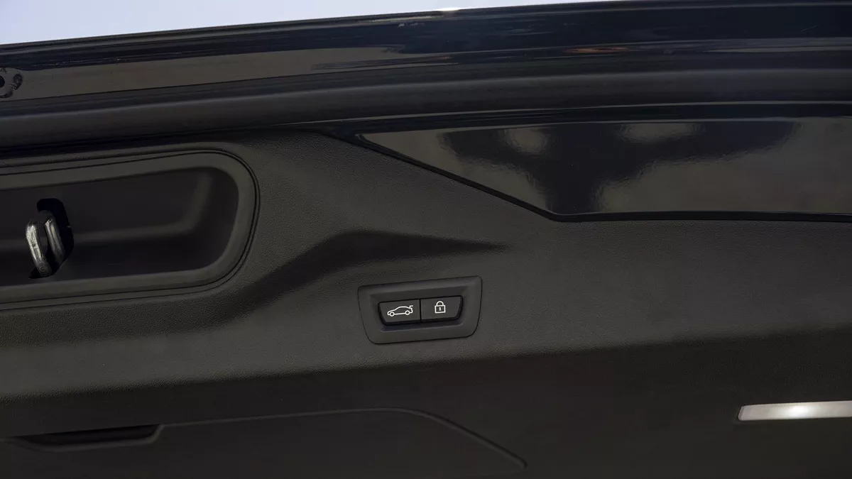 New 2023 BMW X7-15-15